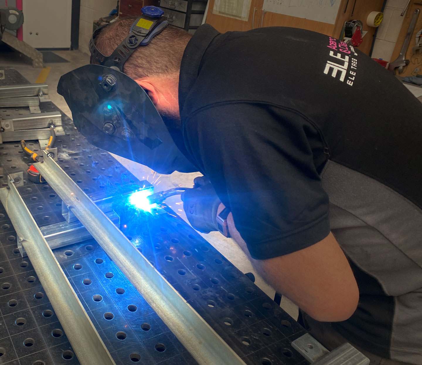 Lucas-Lloret-Metal-Works-md